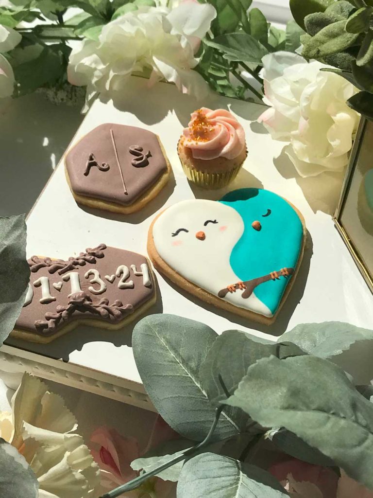 BRIDAL SHOWER THEMED DECORATED COOKIES